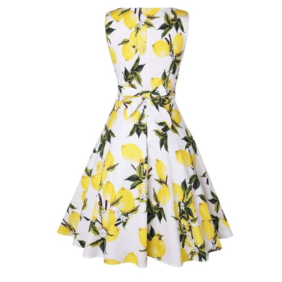 Classic Style Retro Lemon 🍋 Swing Dress - Picture 2 of 6